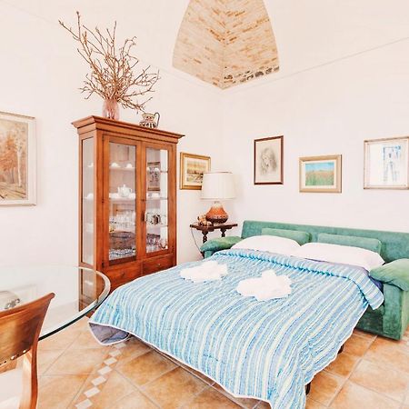 Appartamento Fronte Mare A Ospedaletti By Wonderful Italy Extérieur photo