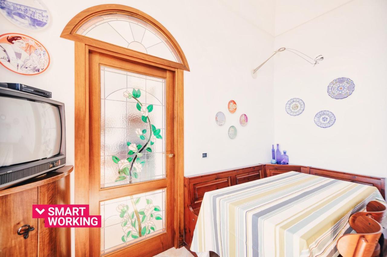 Appartamento Fronte Mare A Ospedaletti By Wonderful Italy Extérieur photo